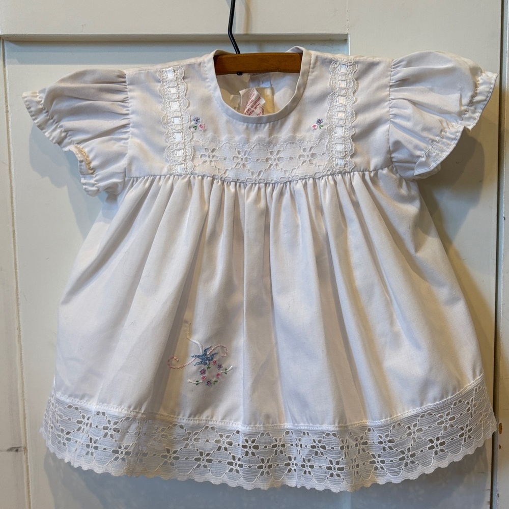 Vintage Maude Wilson Baby Dress or Top with Embroidered Flowers and Lace VGUC